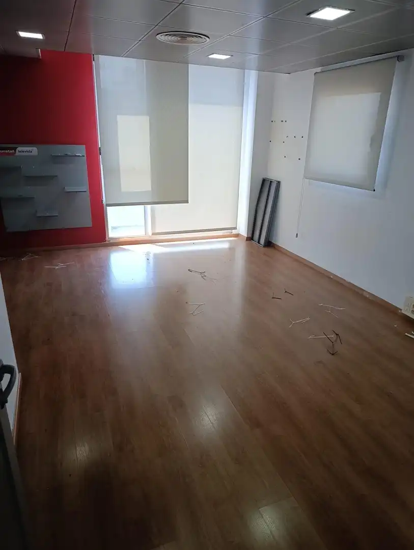 Office for rent in Murcia  with Air Conditioner