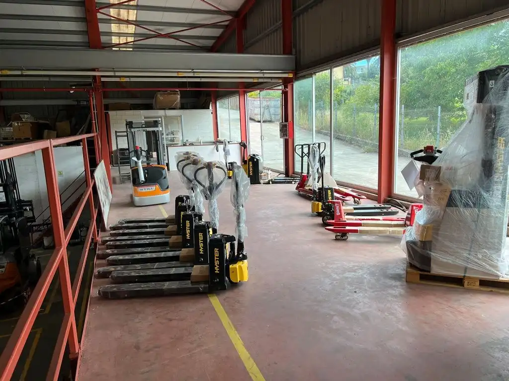 Industrial buildings for sale in Pontedeume