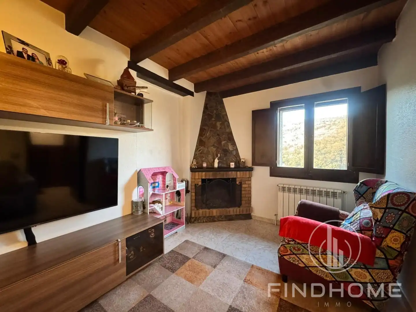 Sala de estar de Casa o chalet en venta en Castellfollit de la Roca con Calefacción y Terraza