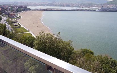 Bedroom of Flat for sale in Getxo   with Heating, Terrace and Storage room