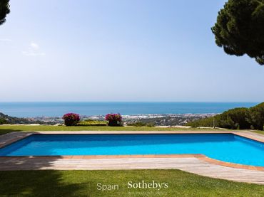 Casa con piscina in vendita a Cabrils