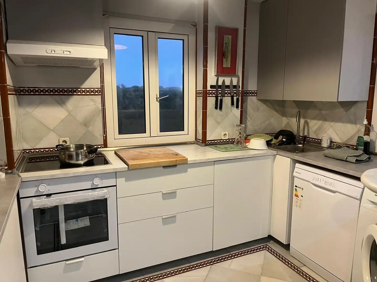 Küche von Maisonette zur Miete in El Puerto de Santa María mit Klimaanlage, Terrasse und Möbliert