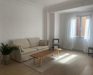 Living room of Apartment to rent in  Valencia Capital  with Air Conditioner, Terrace and Balcony