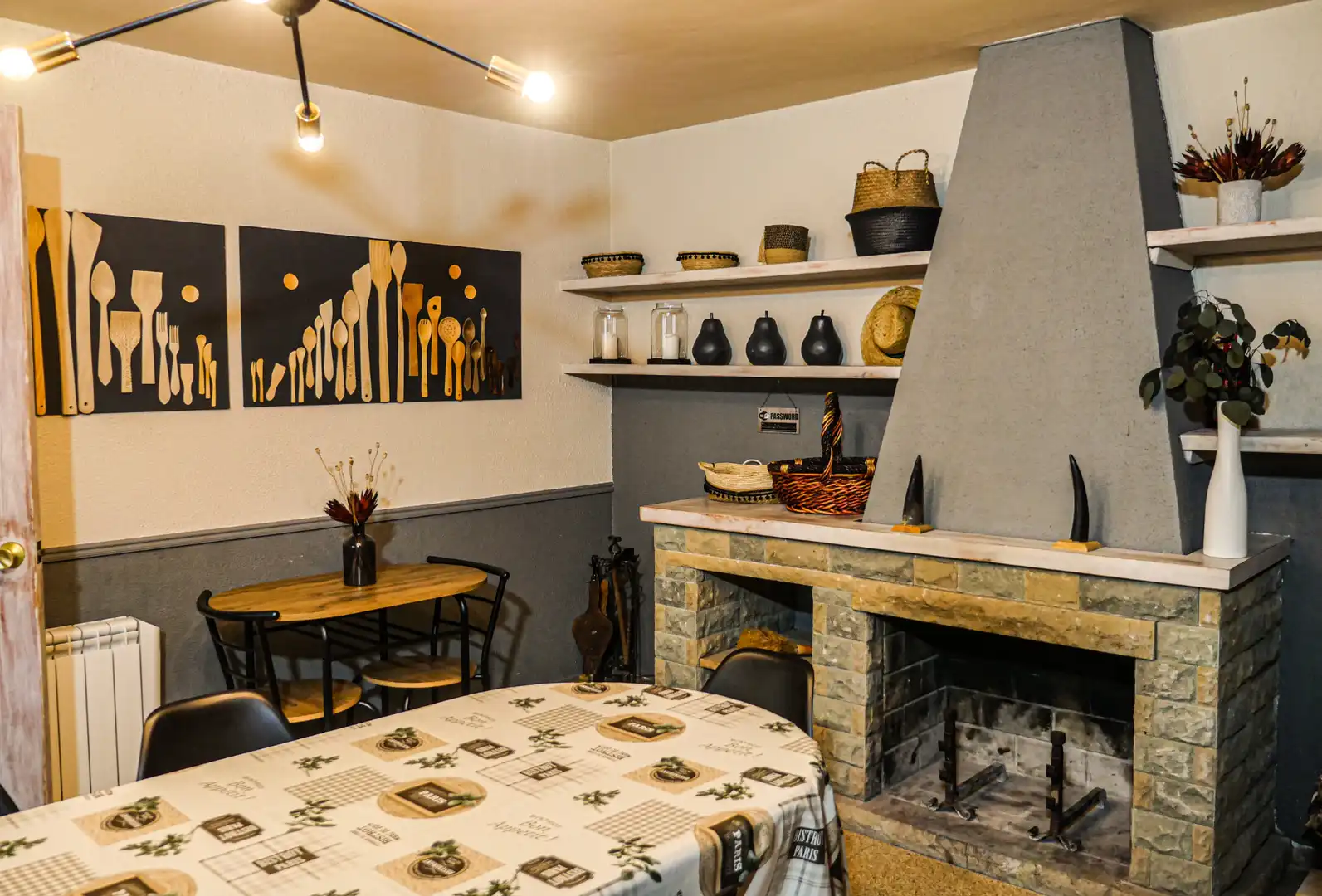 Comedor de Casa o chalet en venta en Talarn con Aire acondicionado, Calefacción y Jardín privado