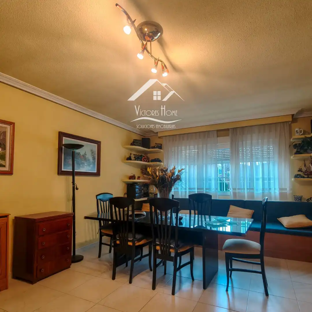 Esszimmer von Einfamilien-Reihenhaus zum Verkauf in San Agustín del Guadalix mit Klimaanlage, Heizung und Parkett