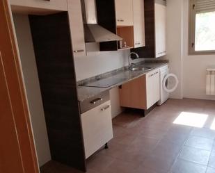 Kitchen of Duplex for sale in Cadrete  with Terrace