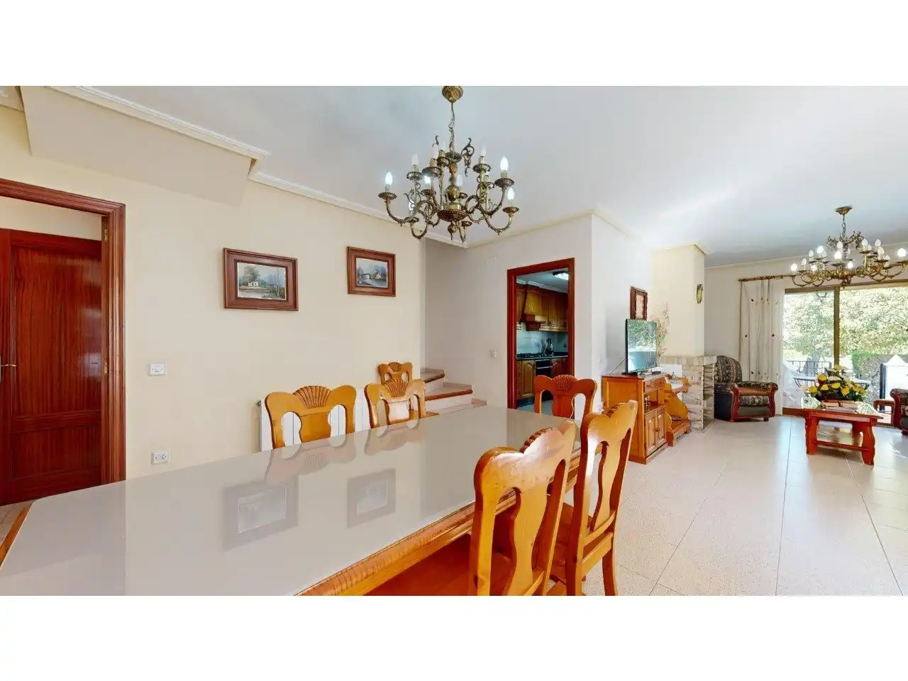 Comedor de Casa adosada en venta en Torrent con Aire acondicionado, Calefacción y Jardín privado