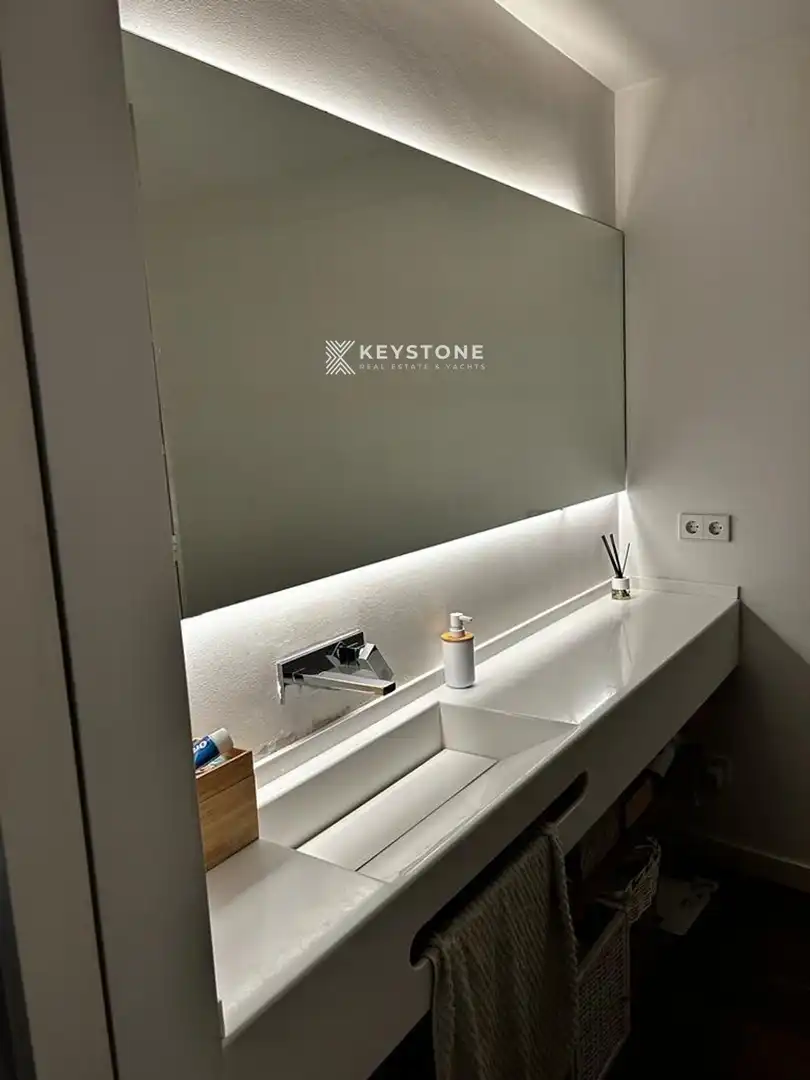 Bathroom of Flat for rent in Alcúdia  with Air Conditioner, Terrace and Furnished