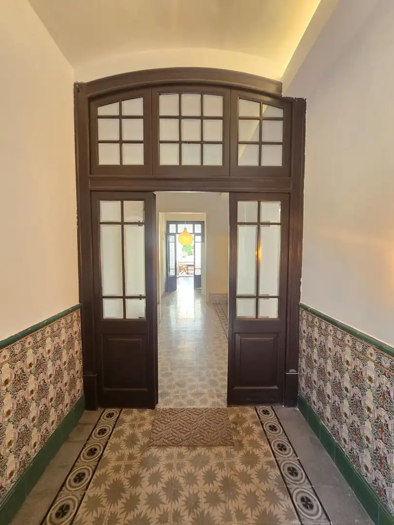 Planta baja de alquiler en El Masnou con Aire acondicionado, Calefacción y Jardín privado