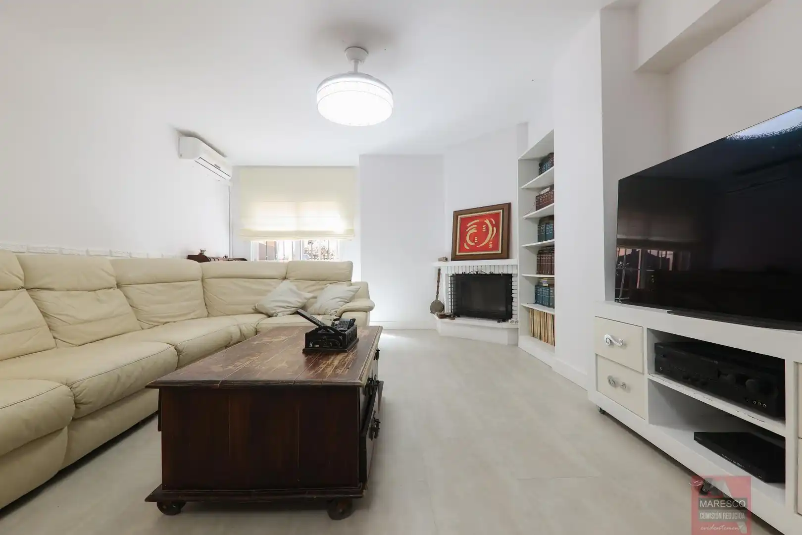 Living room of Detached homes for sale in Mijas  with Air Conditioner, Heating and Terrace