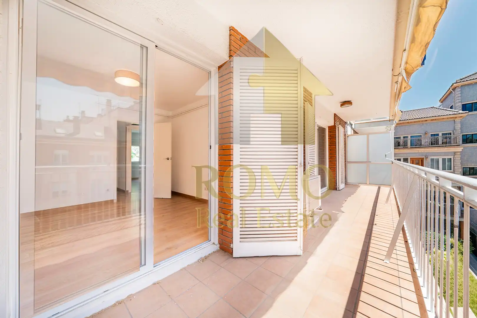 Vista exterior de Pis en venda en Barcelona amb Aire condicionat, Calefacció i Parquet