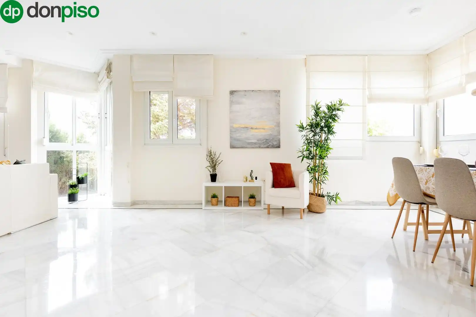 Vista exterior de Casa o chalet en venta en Granada con Aire acondicionado, Calefacción y Jardín privado