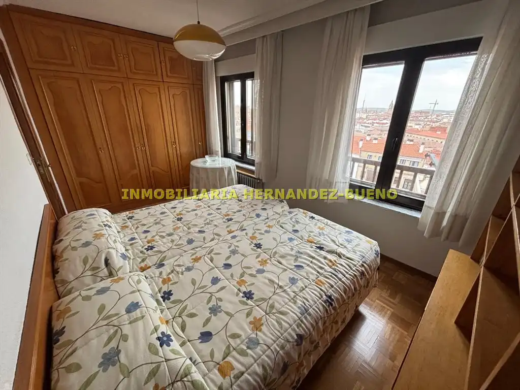 Bedroom of Flat for sale in Salamanca  with Heating and Balcony