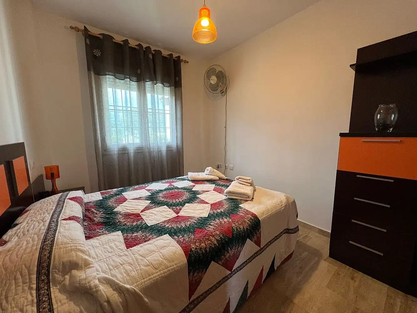 Habitación de Apartamento en venta en Chiclana de la Frontera con Jardín privado, Terraza y Alarma