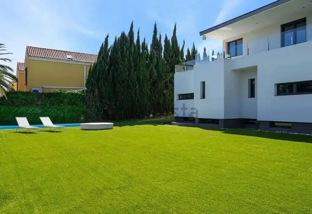 Jardí de Casa o xalet en venda en Las Palmas de Gran Canaria amb Aire condicionat, Jardí privat i Terrassa