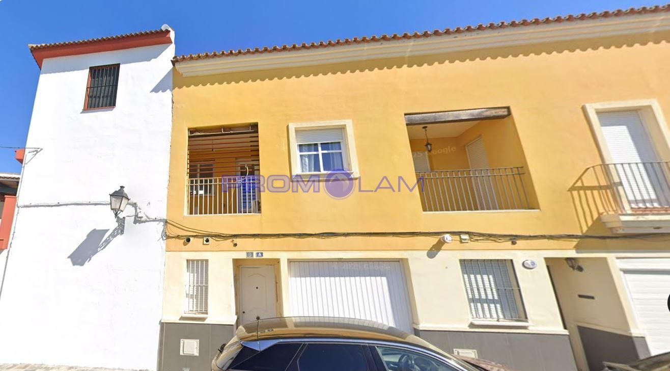 Vista exterior de Casa o chalet en venta en Bollullos de la Mitación con Terraza