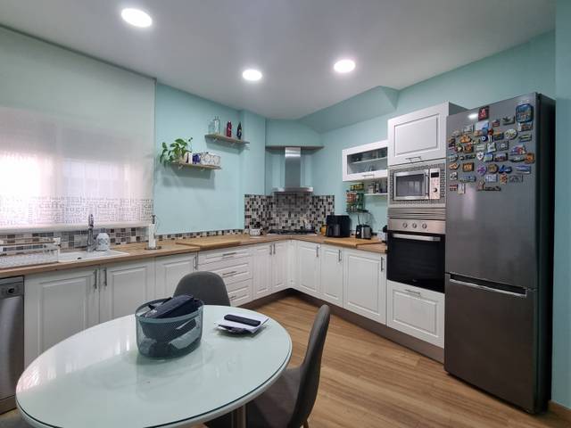 Casa adosada en Venta en Cariñena - Carinyena