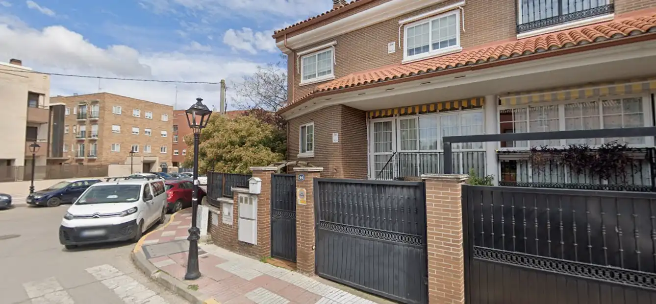 Vista exterior de Casa o xalet en venda en Humanes de Madrid