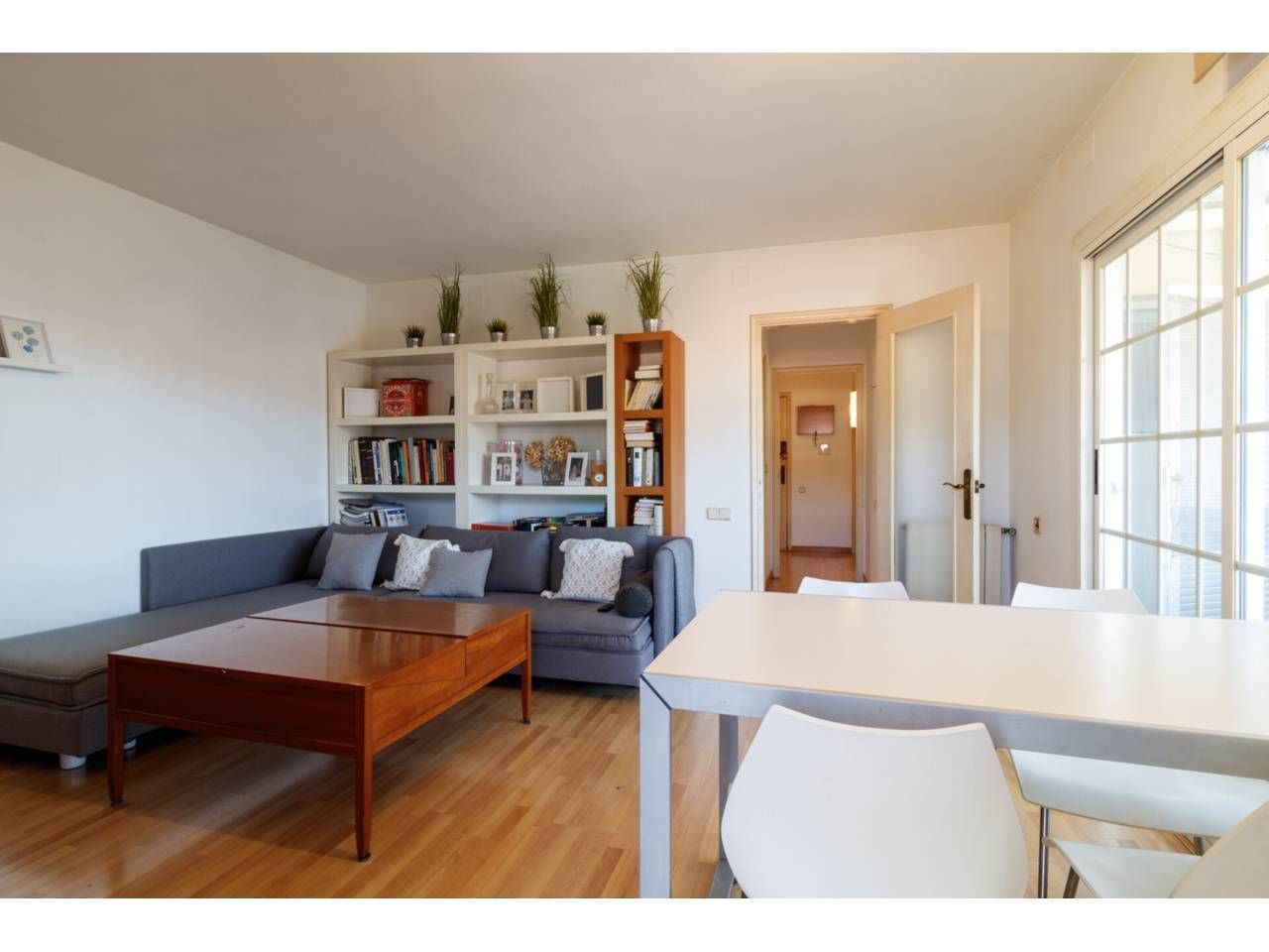 Living room of Attic for sale in Castelldefels  with Air Conditioner, Heating and Parquet flooring