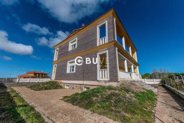 Casa-chalet en Venta en Duero en Villanueva de Duero