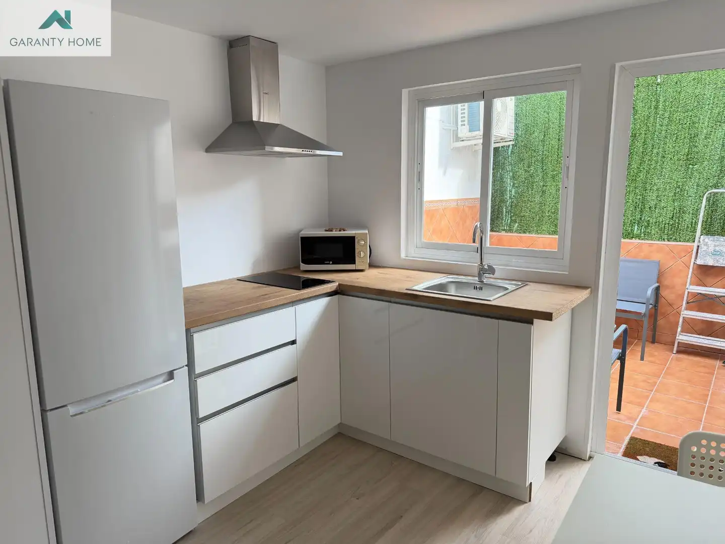 Monolocale con piscina in affitto a Solymar, imagen 6