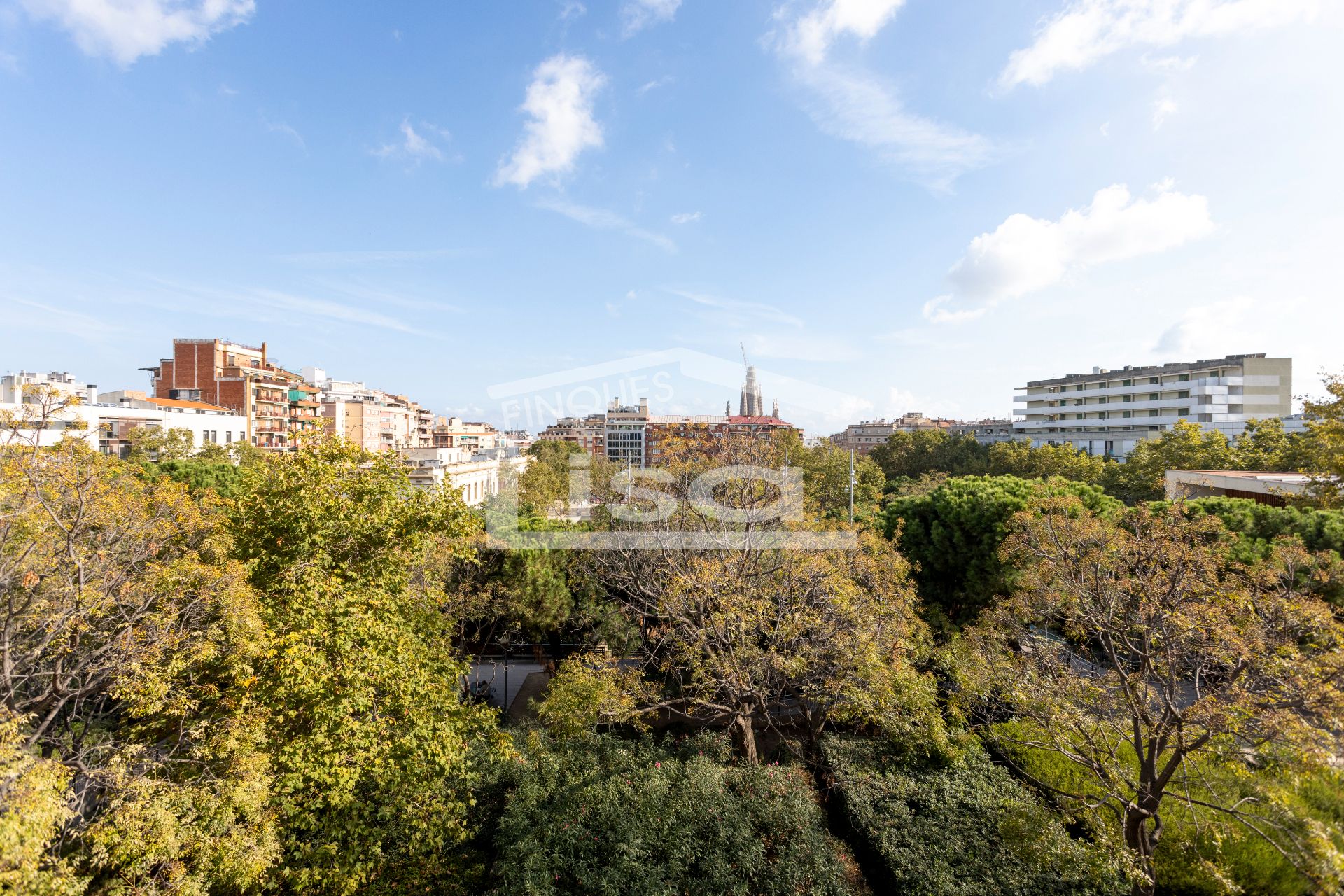 Exterior view of Flat for sale in  Barcelona Capital  with Air Conditioner, Heating and Parquet flooring