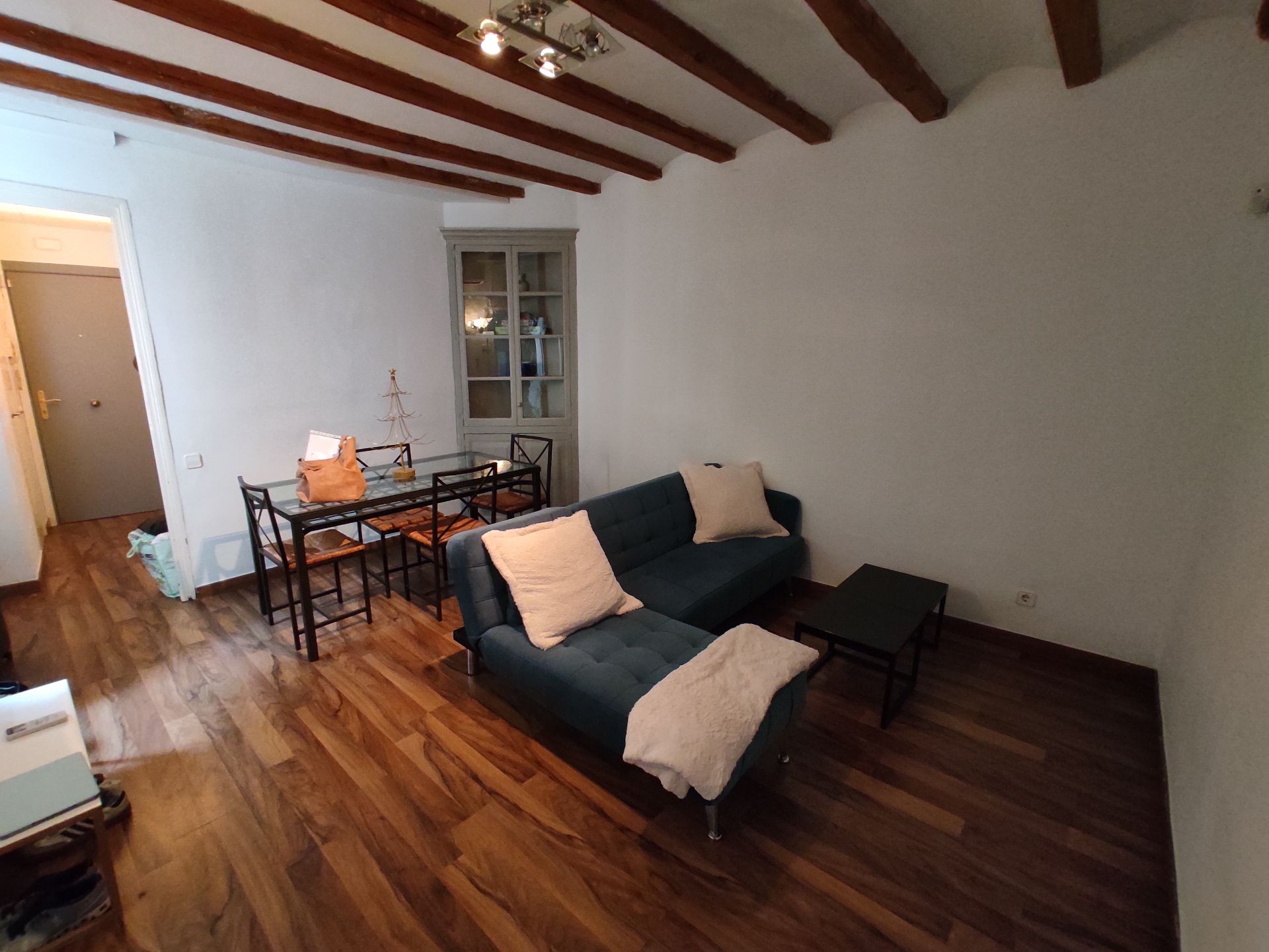 Living room of Apartment to rent in  Barcelona Capital  with Parquet flooring, Furnished and Oven