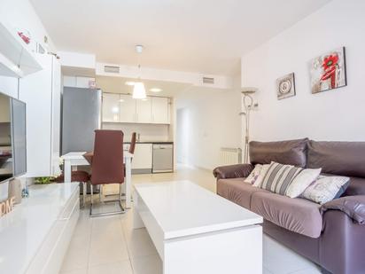 Living room of Flat for sale in  Zaragoza Capital  with Air Conditioner, Heating and Terrace