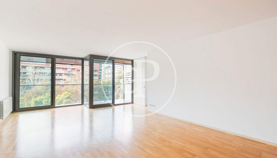 Photo 1 of Flat to rent in Carrer de Can Ràbia, Les Tres Torres, Barcelona