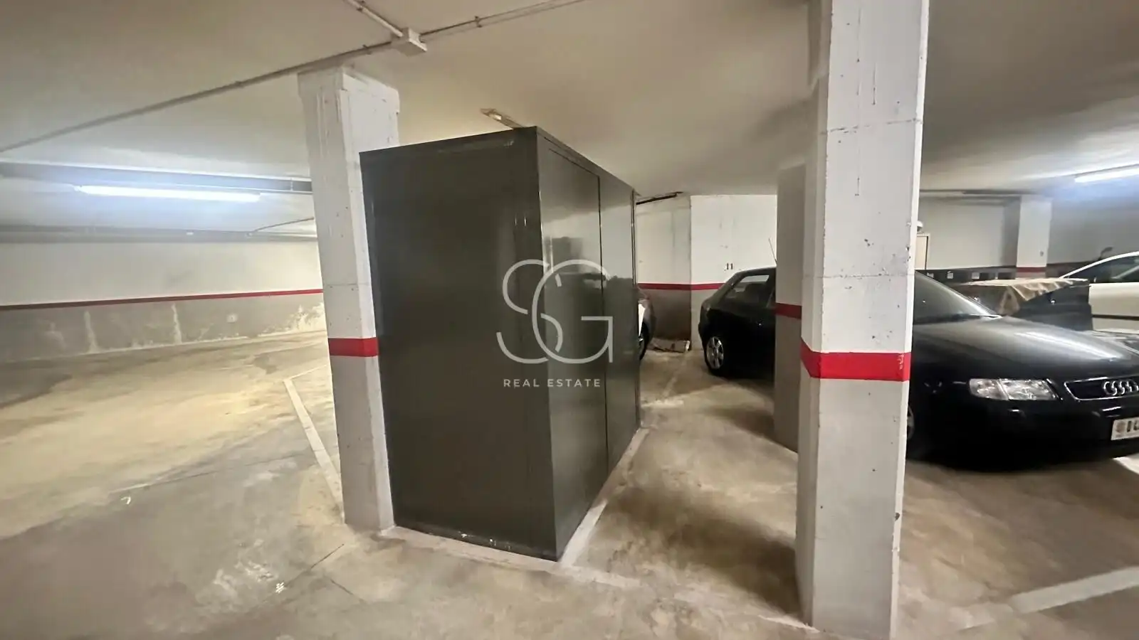 Parkplatz von Lagerraum zur Miete in Centro