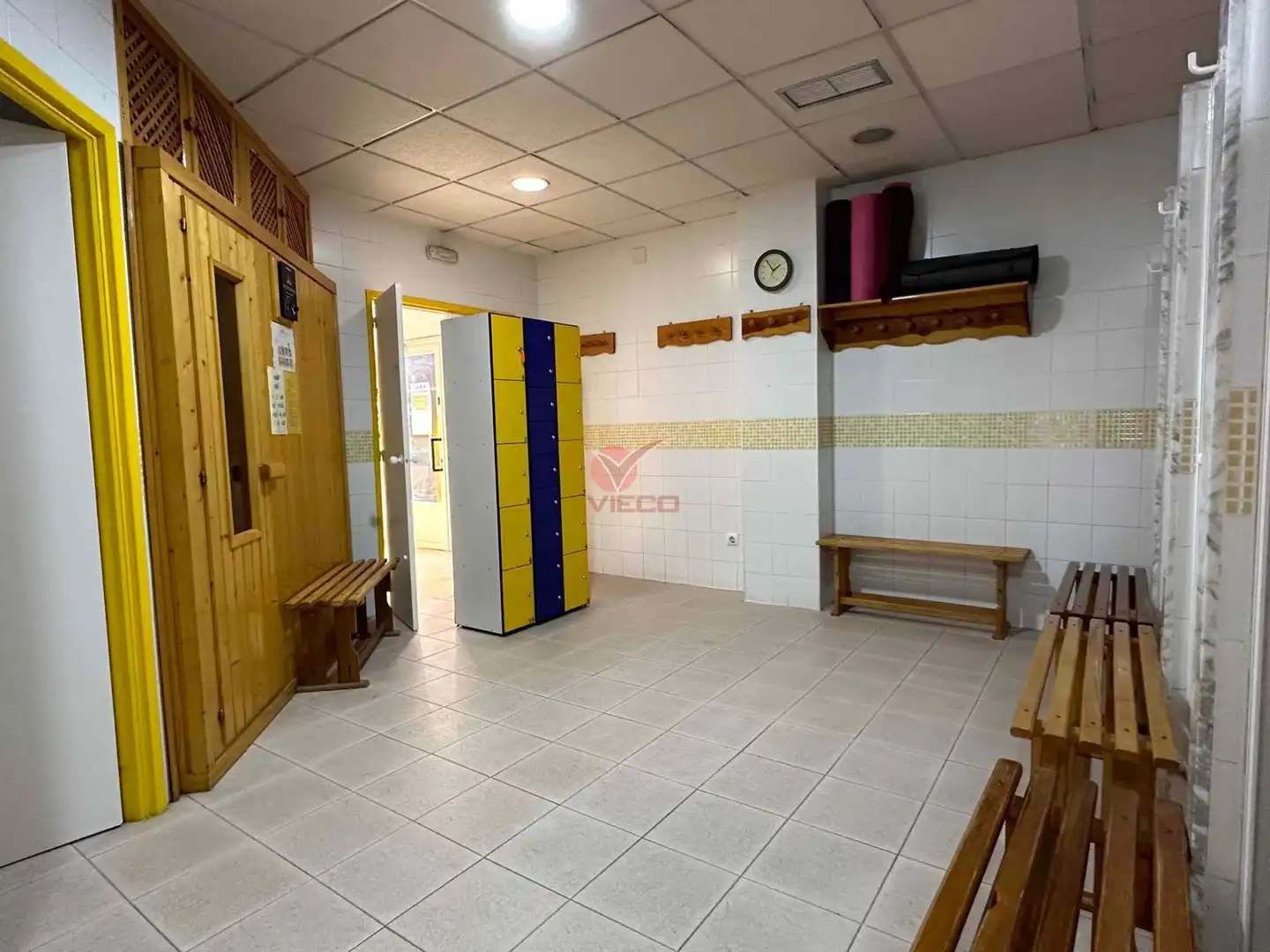 Local comercial en venda a CASTILLA LA MANCHA, imagen 3