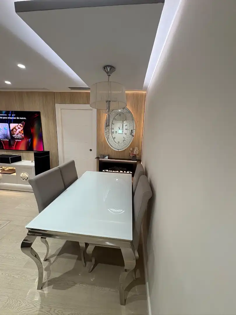 Comedor de Apartamento de alquiler en Torrevieja con Aire acondicionado, Calefacción y Amueblado