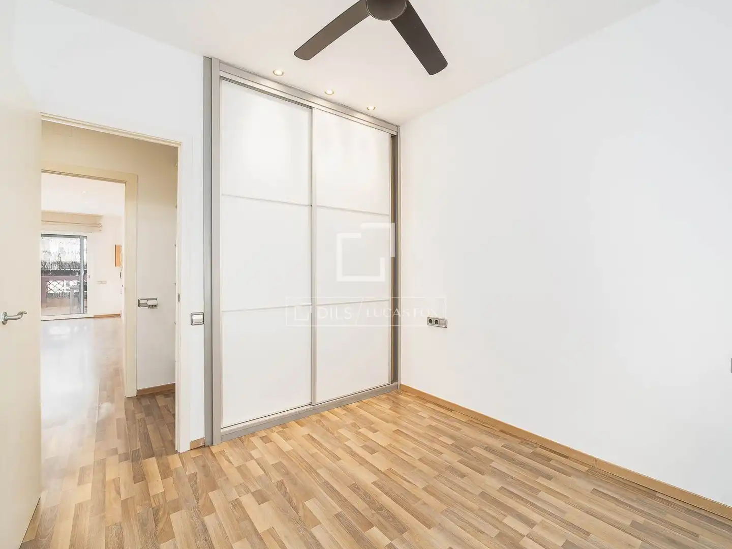 Dormitori de Pis en venda en Barcelona amb Aire condicionat, Calefacció i Terrassa