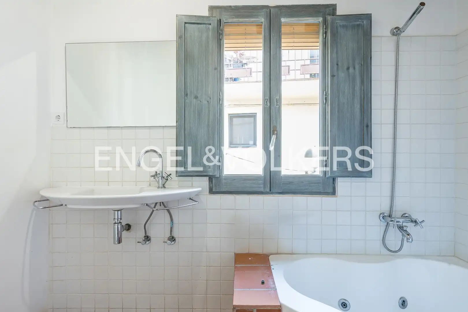 Baño de Casa adosada en venta en Cubelles con Calefacción y Balcón