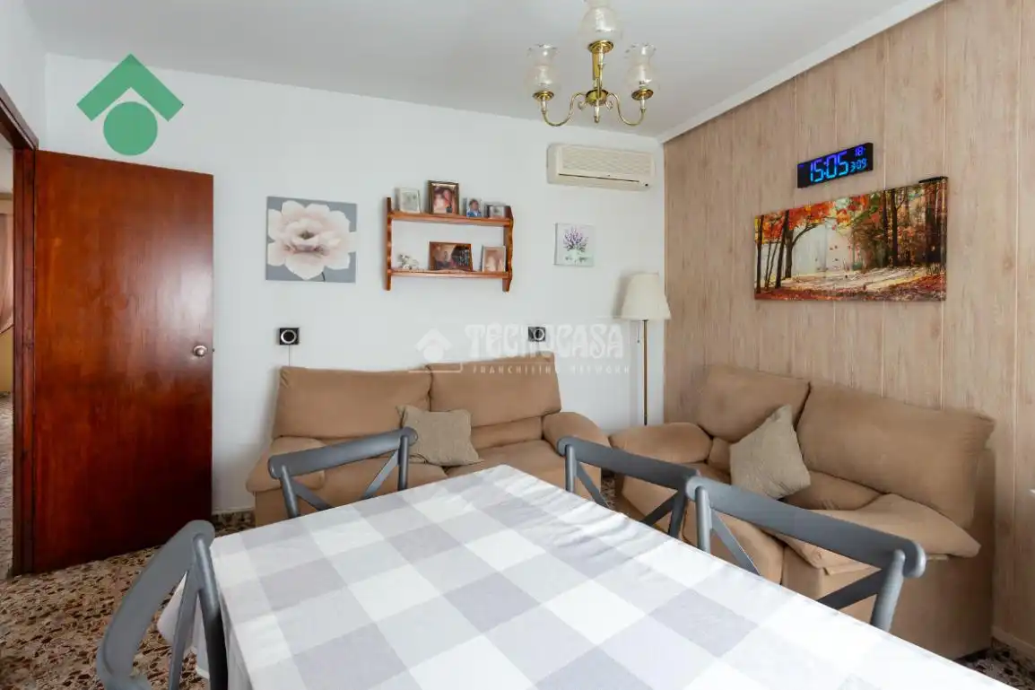 Sala de estar de Casa adosada en venta en Nerja