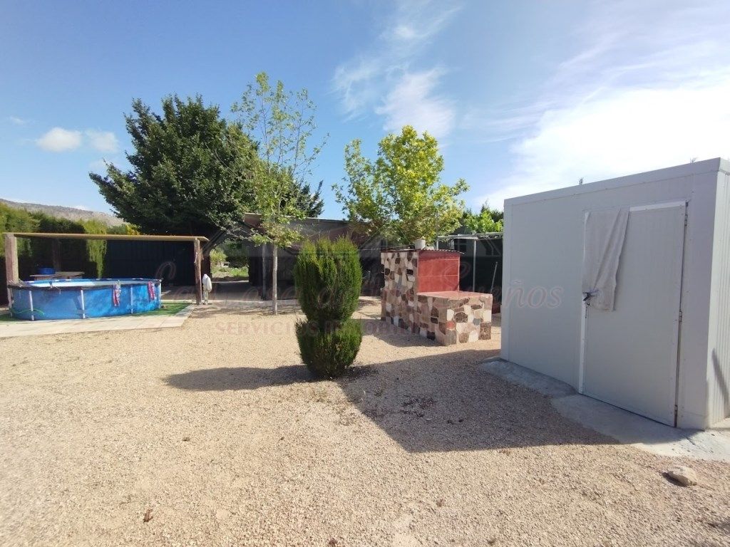 Garden of Residential for sale in Salinas