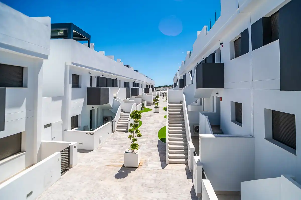 Piso con terraza en venta en Los Balcones - Los Altos, imagen 39