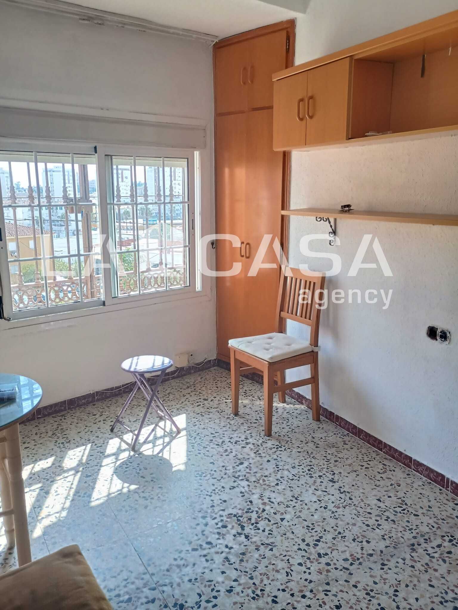 Casa o xalet en venda en Algeciras amb Terrassa i Balcó