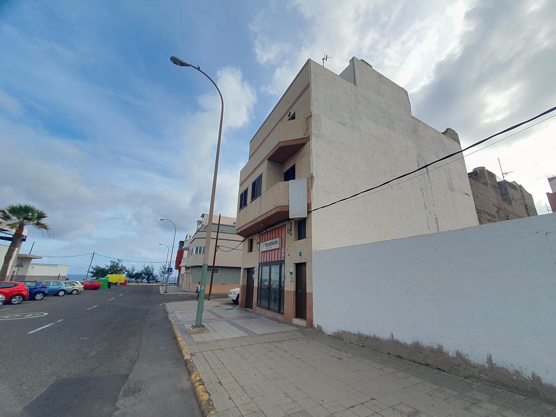 Vista exterior de Pis en venda en Las Palmas de Gran Canaria amb Balcó