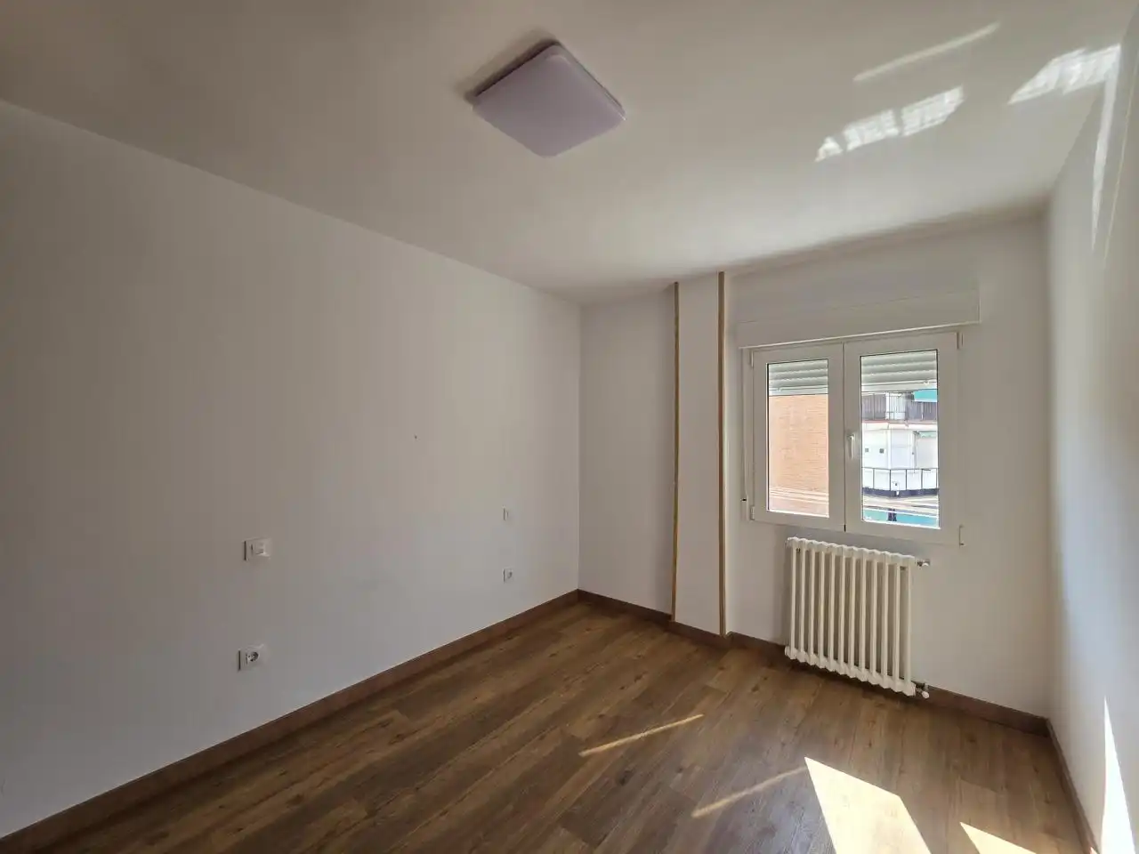 Flat for rent in Calle de San Jaime, Casco Histórico de Vallecas
