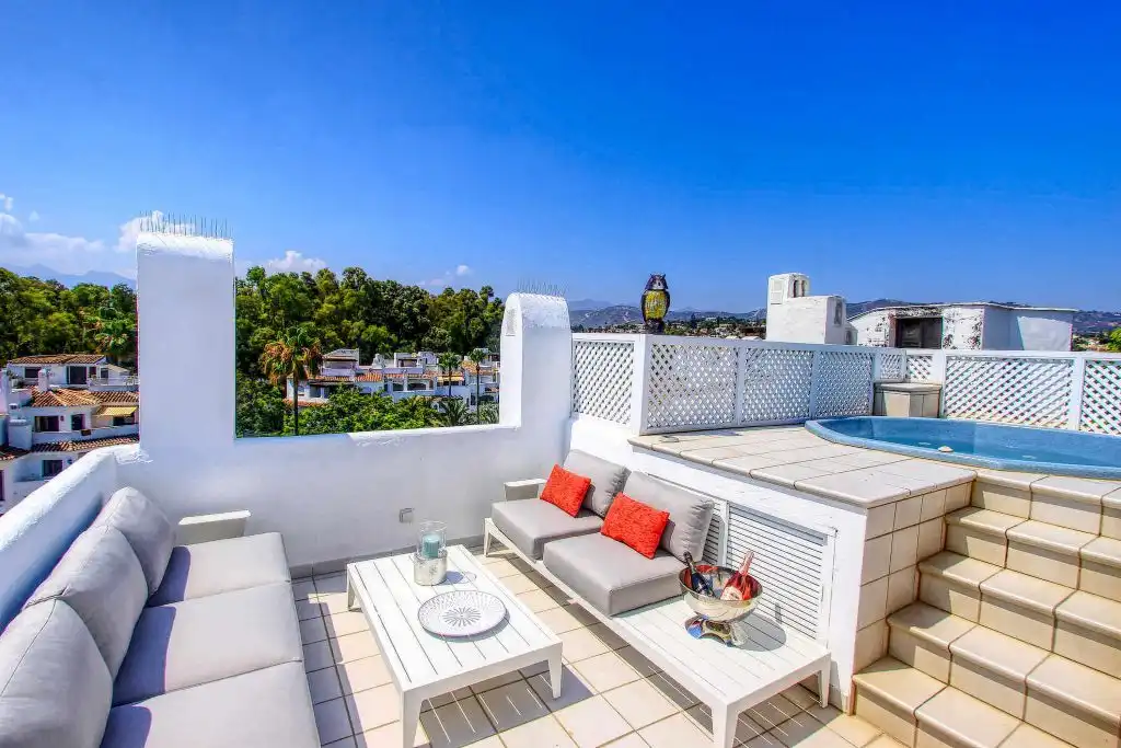 Terraza de Ático en venta en Marbella con Aire acondicionado, Calefacción y Terraza