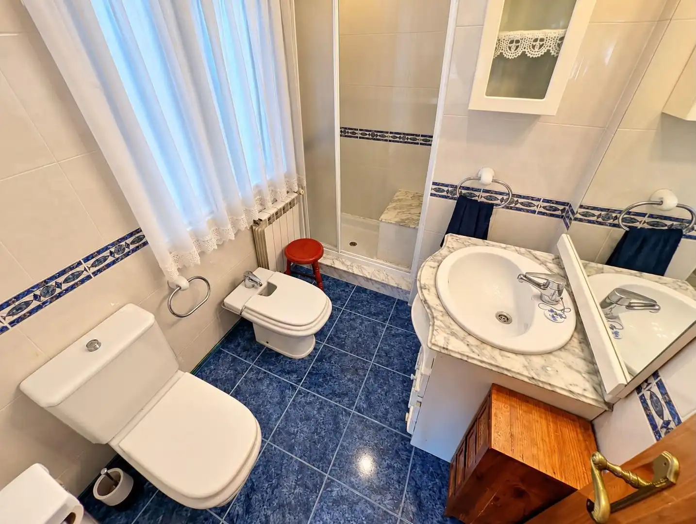 Baño de Piso en venta en Ribadesella con Calefacción, Parquet y Terraza