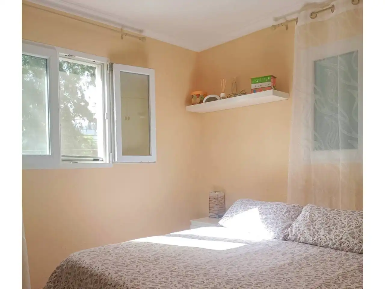 Schlafzimmer von Dachboden zum Verkauf in Tacoronte mit Privatgarten, Terrasse und Abstellraum