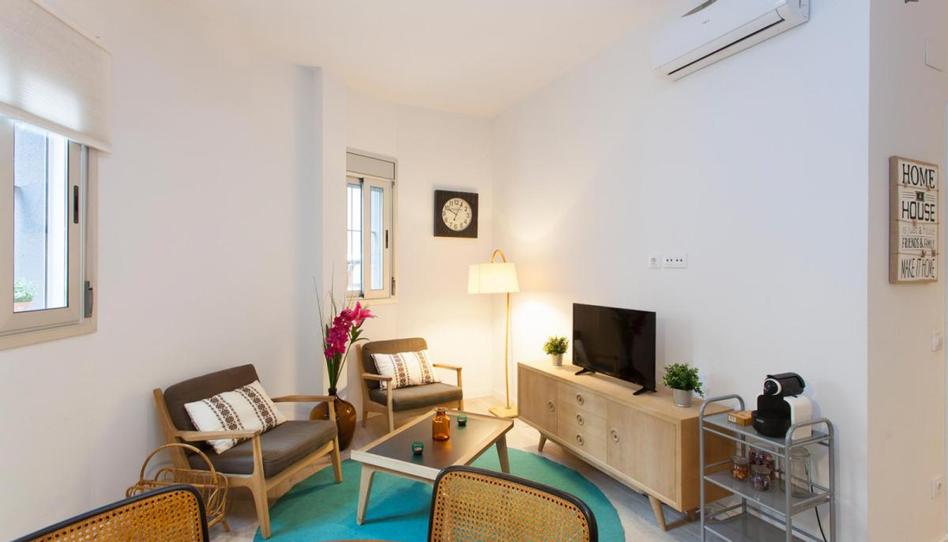 Foto 1 de Apartament de lloguer a Sants-Badal, Barcelona