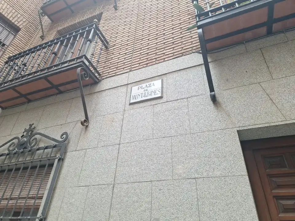 Exterior view of Houses for sale in Toledo  with Balcony