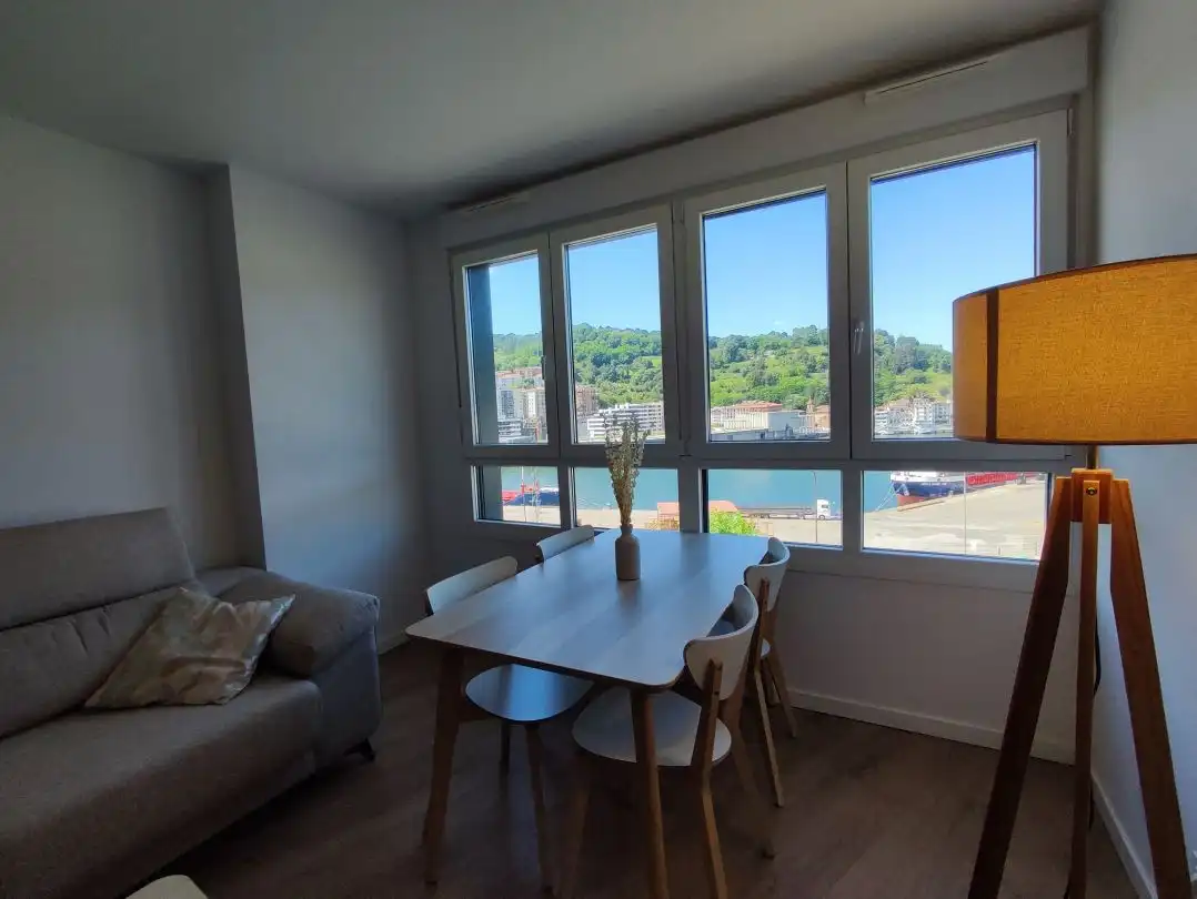 Flat for rent in Paseo casares, Altza