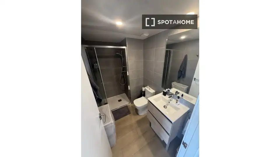 Flat with terrace to rent in Hortaleza, imagen 3