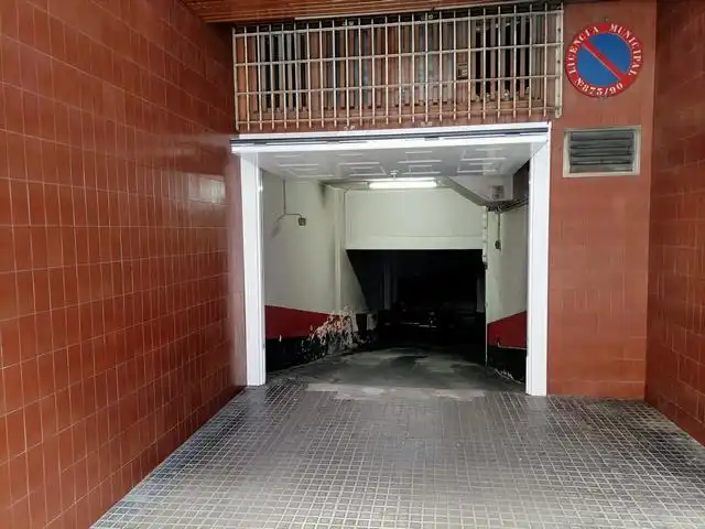 Garaje de alquiler en Santiago de Compostela 