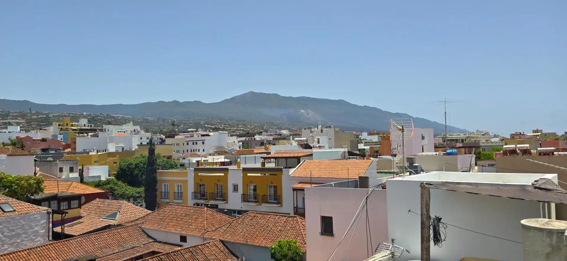 Vista exterior de Casa o chalet en venta en Los Llanos de Aridane con Jardín privado, Trastero y Balcón
