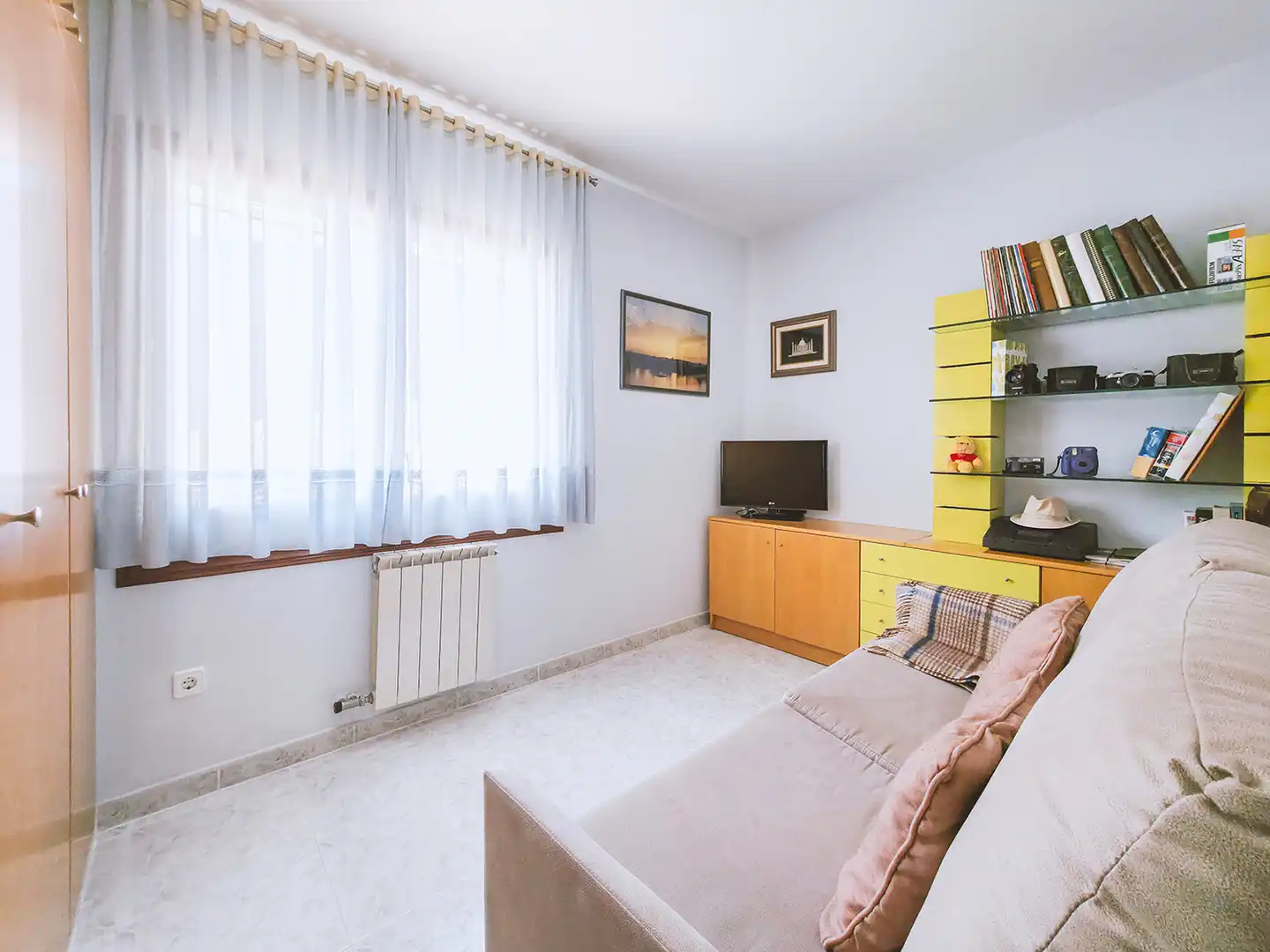 Wohnzimmer von Haus oder Chalet zum Verkauf in Sant Cebrià de Vallalta mit Heizung, Privatgarten und Terrasse